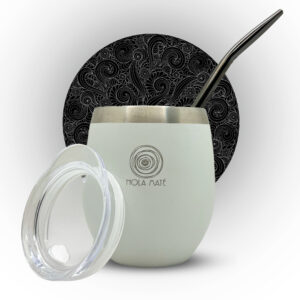 Kit maté complet Hola Maté avec calebasse, bombilla et accessoires.