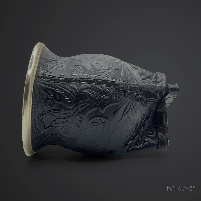 Maté Camionero Ceramica "Virola Cincelada Cuero Trabajo" - Artisanat Uruguay